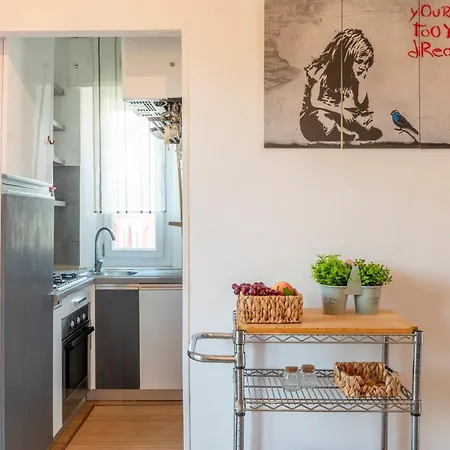 Sofia's Dreamy Haven Apartment